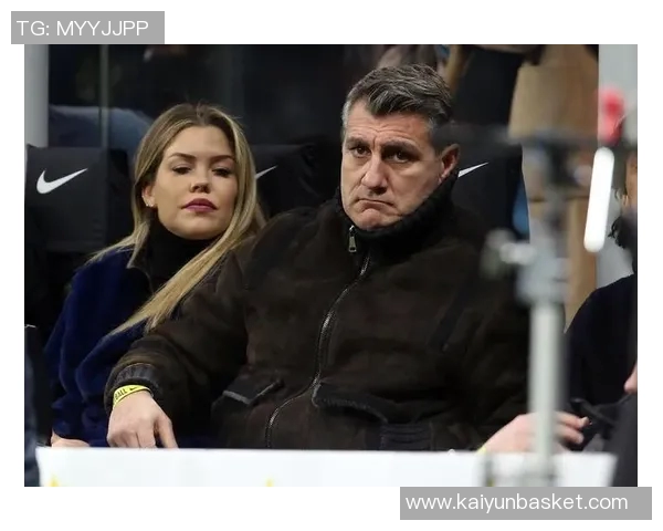 维埃里赞迪马尔科传中技艺独特让人怀念踢球时光全欧洲无出其右